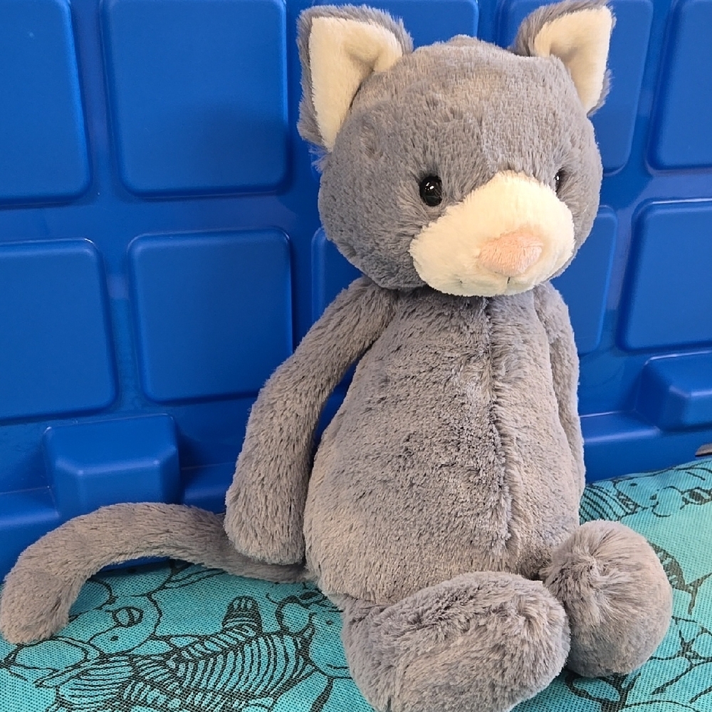 NWT - Jellycat Gray Bashful Kitten